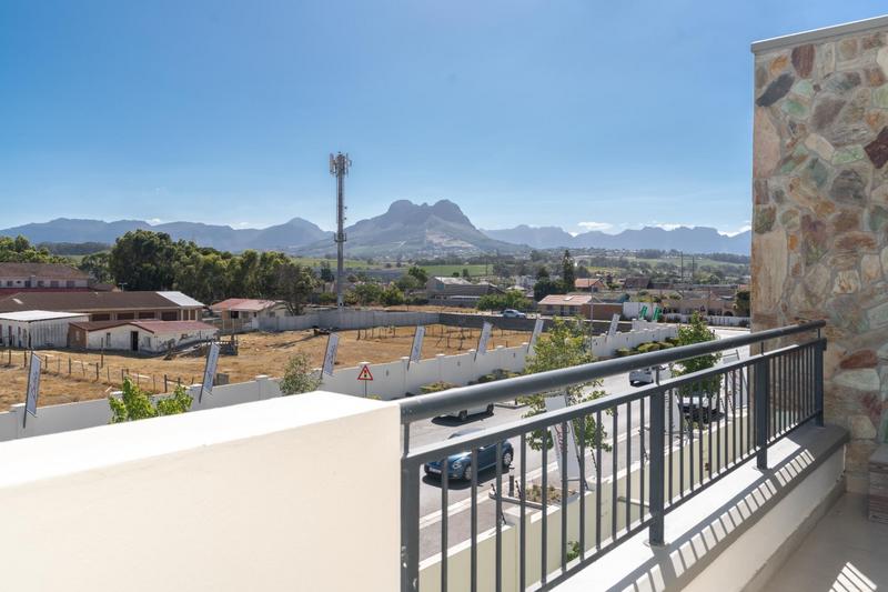 2 Bedroom Property for Sale in The Huntsman Western Cape